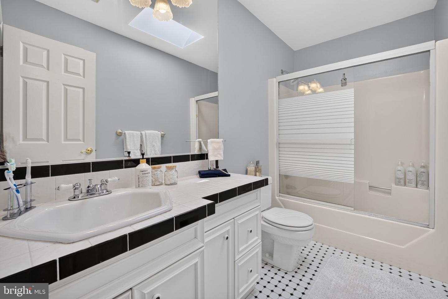 6467 Abbey Rd Property Photo 37