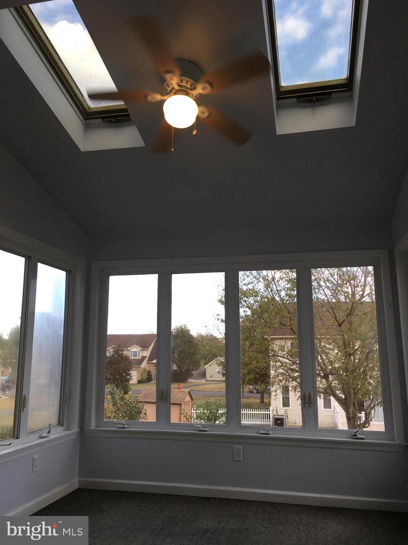 2635 Middle Way Property Photo 14