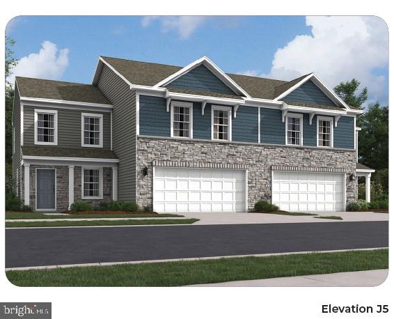 214 Winding Rd Property Photo 4