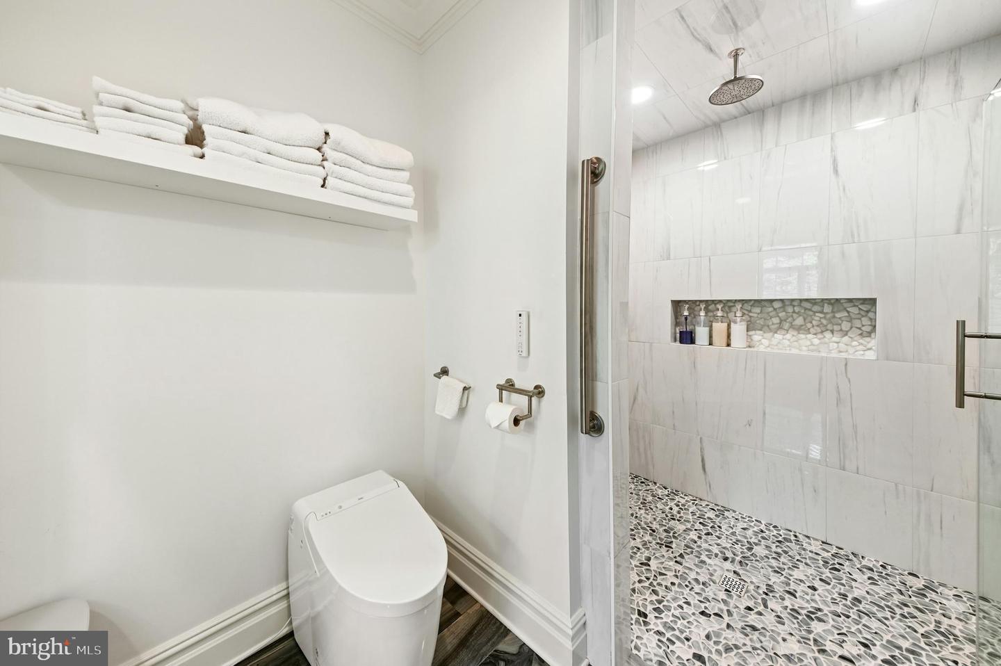 2048 Forge Run Property Photo 27