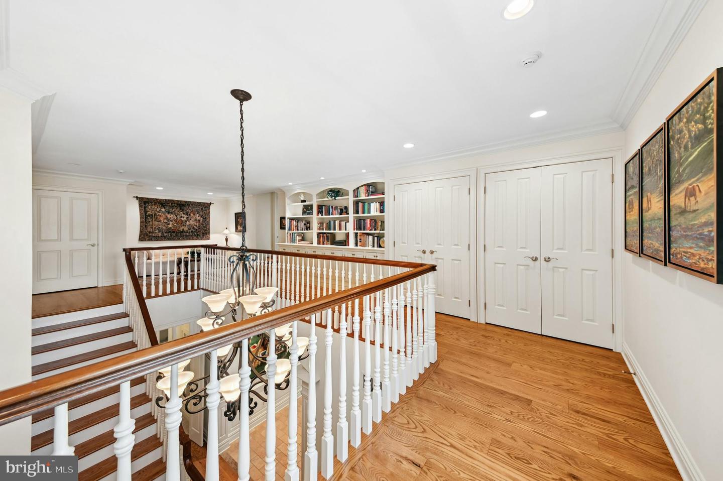 2048 Forge Run Property Photo 32