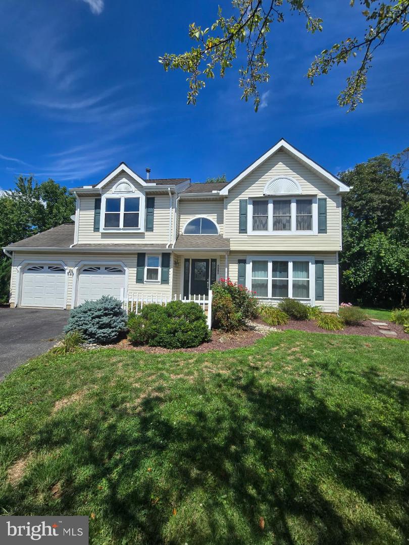 5280 VERMONT DR