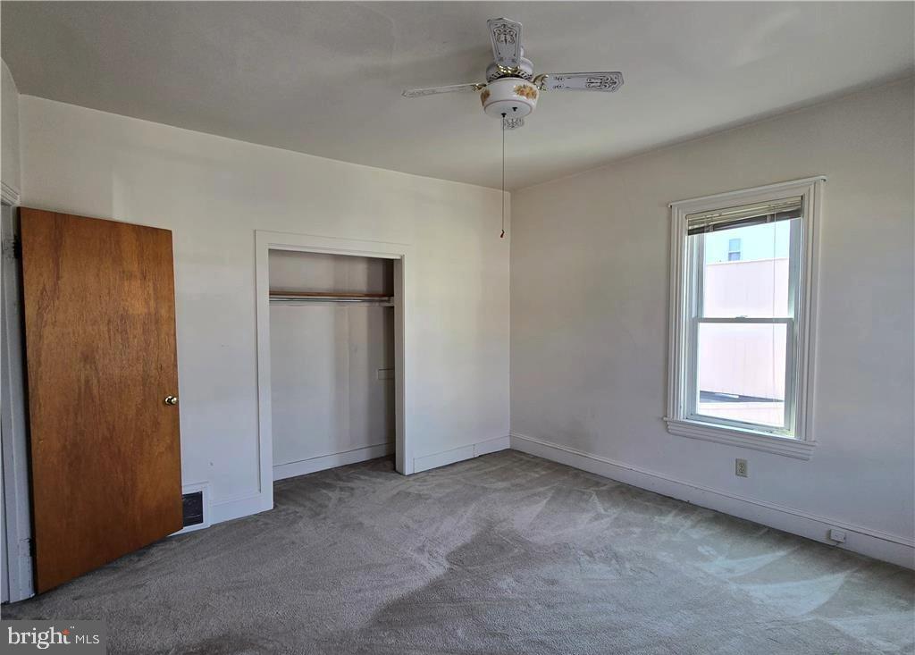 632 Linden St Property Photo 8