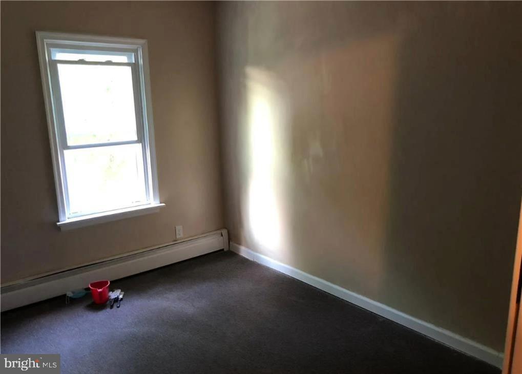 806 Carlton Ave Property Photo 15