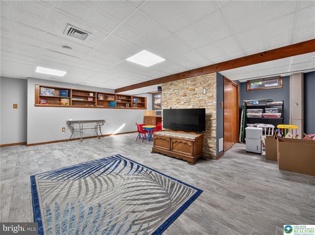 4497 Meadow Dr Property Photo 45