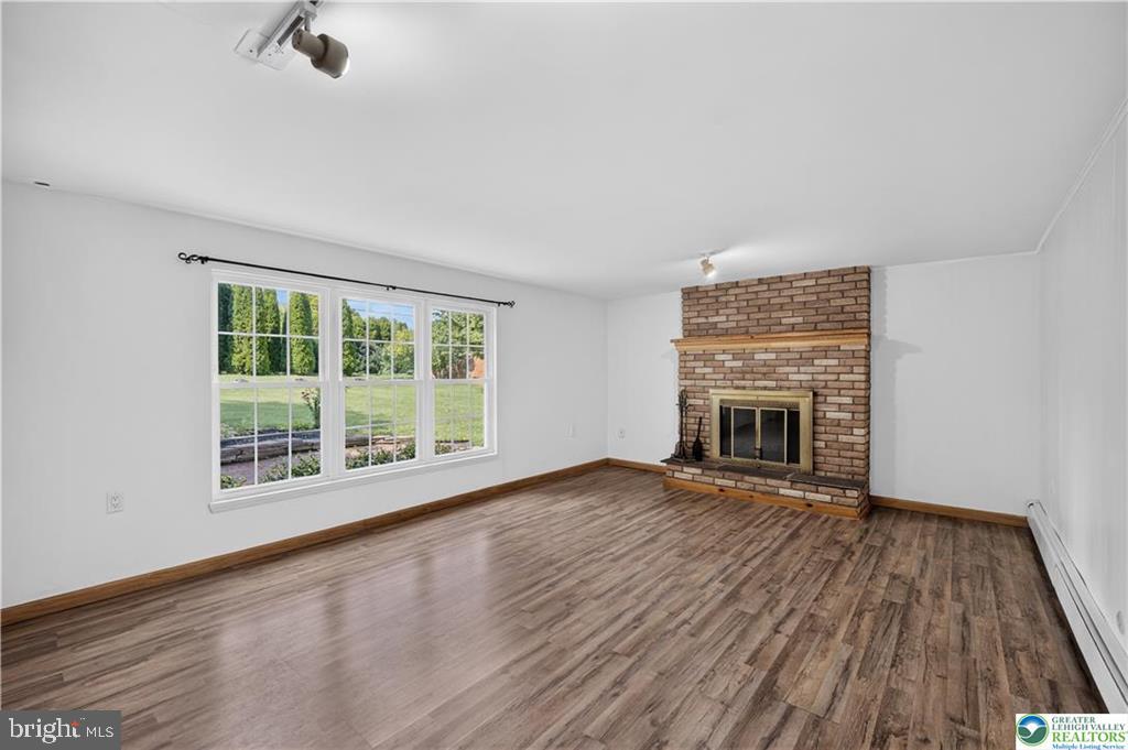 1160 Brentwood Ave Property Photo 12