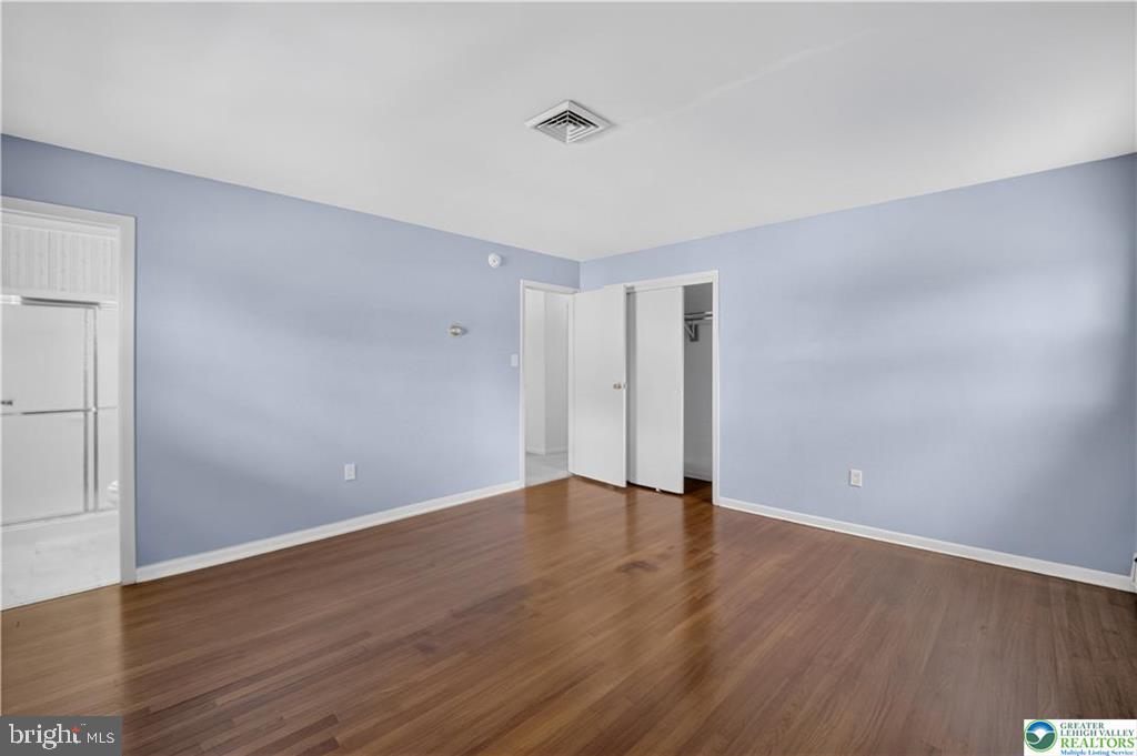 1160 Brentwood Ave Property Photo 32
