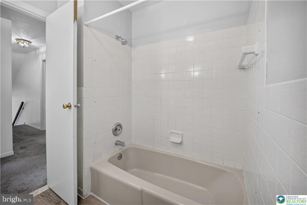 1160 Brentwood Ave Property Photo 35