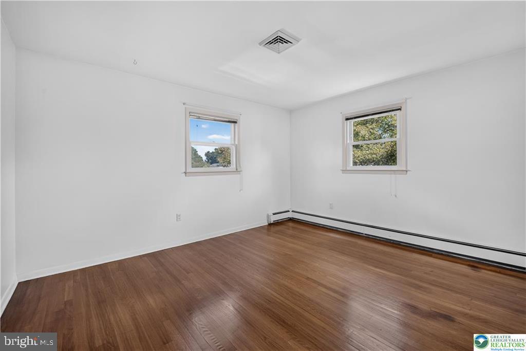 1160 Brentwood Ave Property Photo 36
