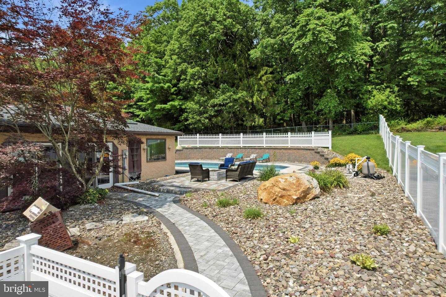 1421 Nectarine Rd Property Photo 49