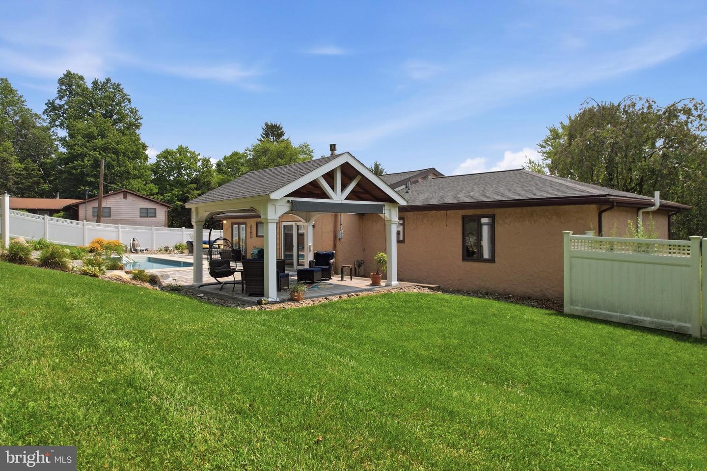 1421 Nectarine Rd Property Photo 62