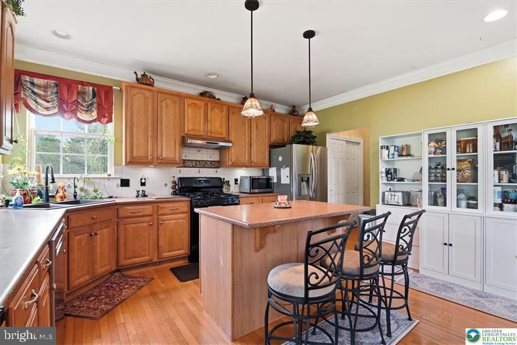 18 Creek Court Property Photo 27