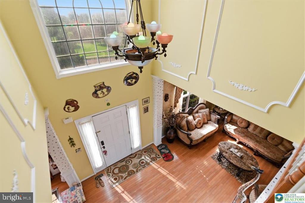 18 Creek Court Property Photo 40