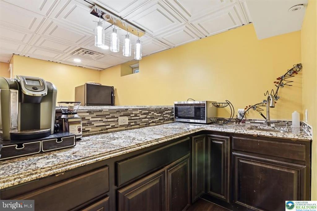 18 Creek Court Property Photo 63