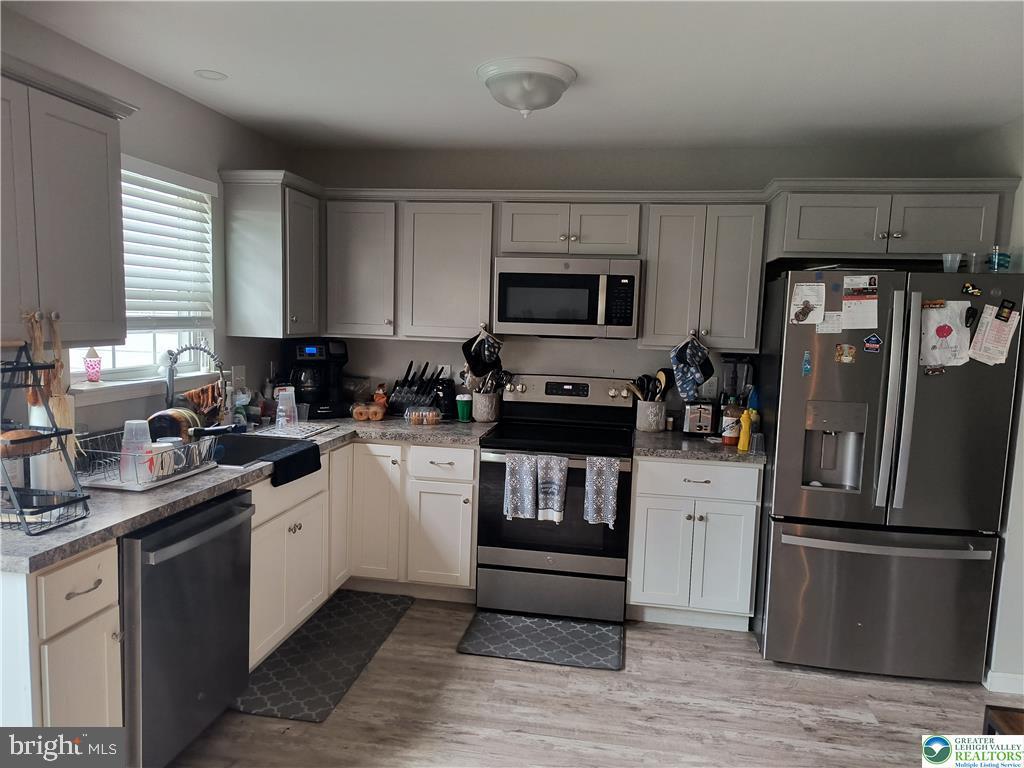 708 Bach Ct Property Photo 12