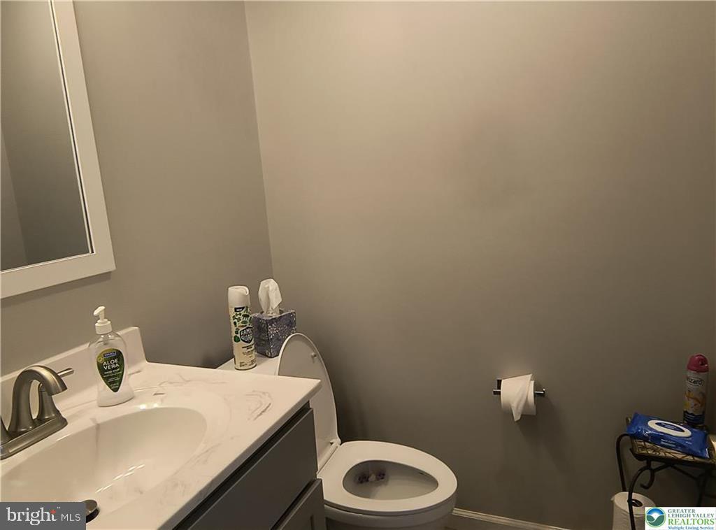 708 Bach Ct Property Photo 35