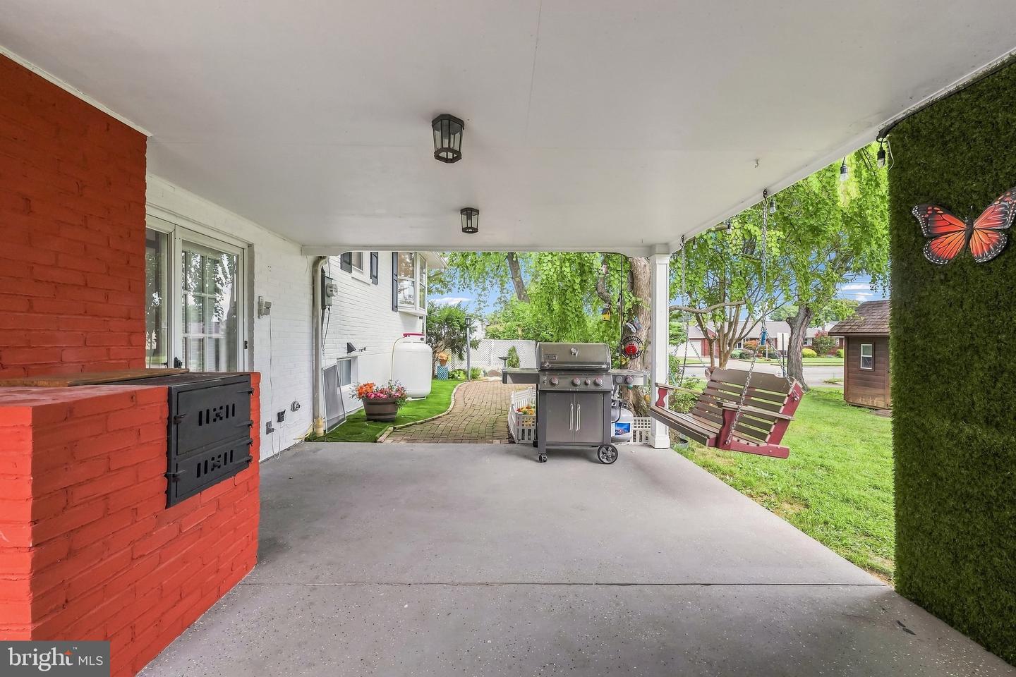 1220 North Blvd Property Photo 11