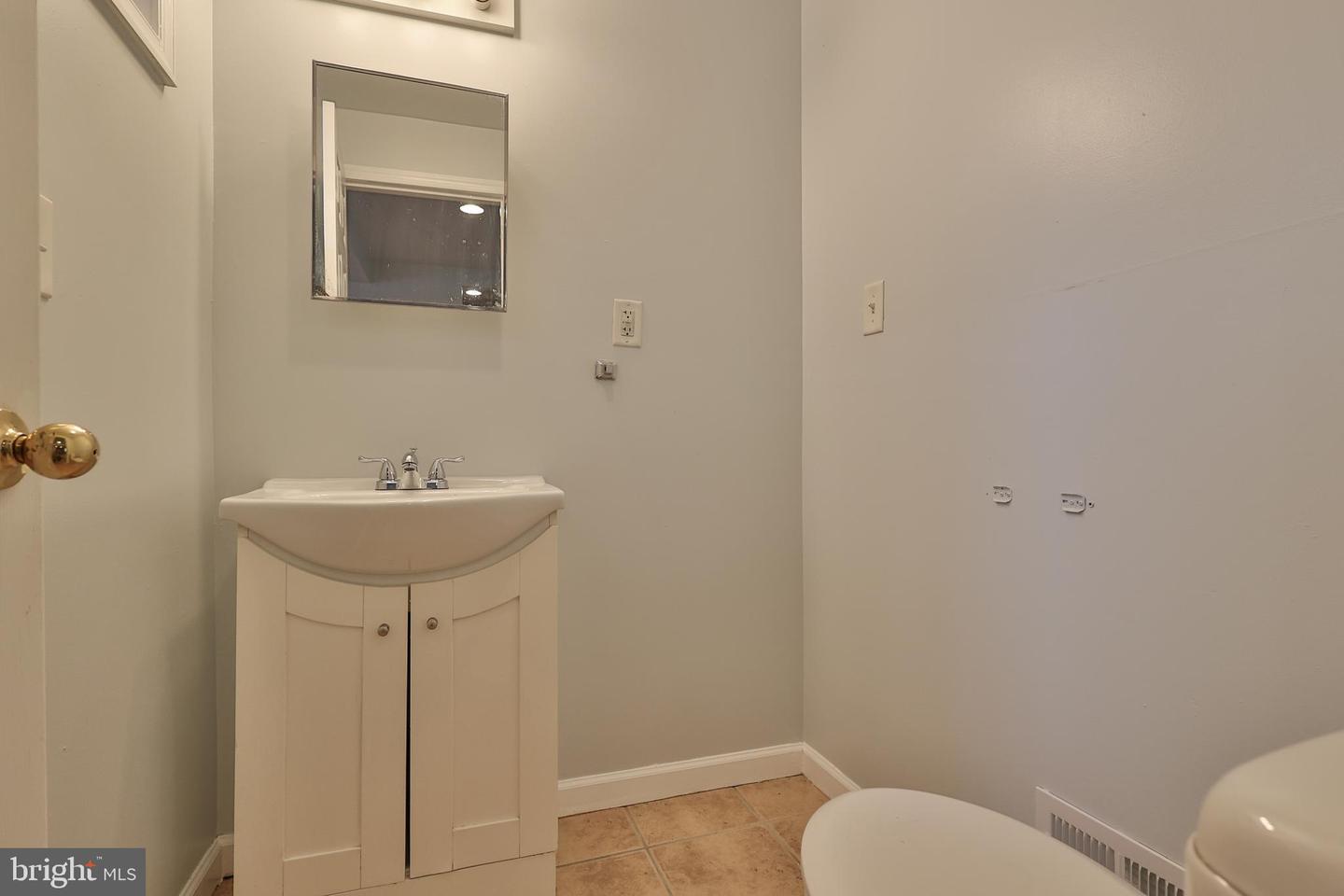 427 Pawnee St Property Photo 15