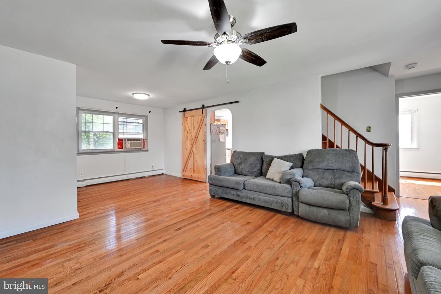 1901 Northampton Ave Property Photo 4