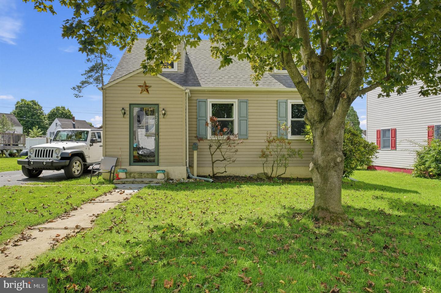 820 Magnolia Rd Property Photo 1