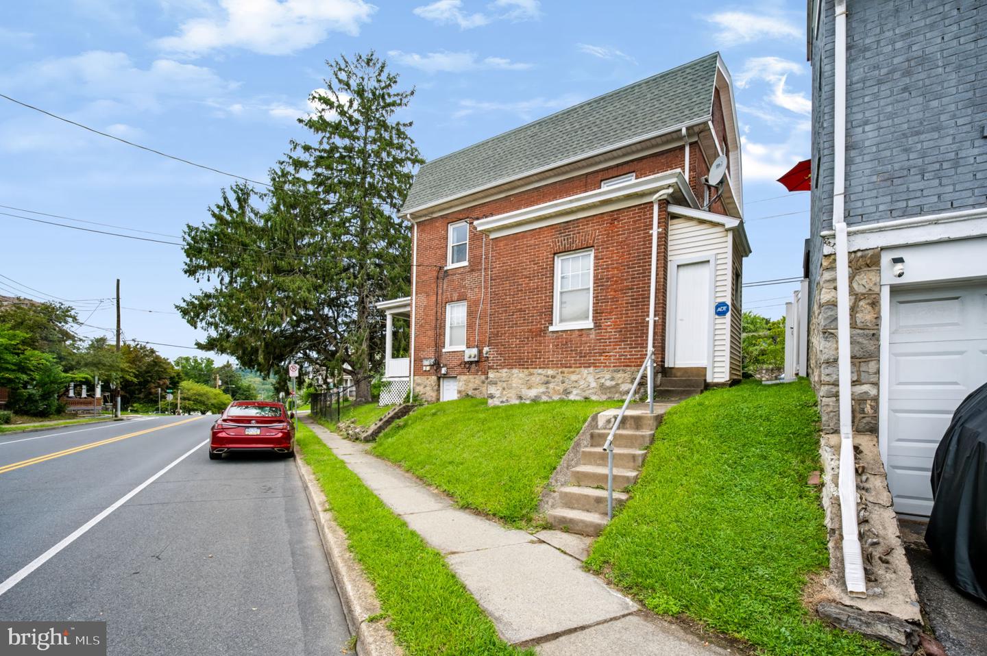 1110 Bushkill St Property Photo 33