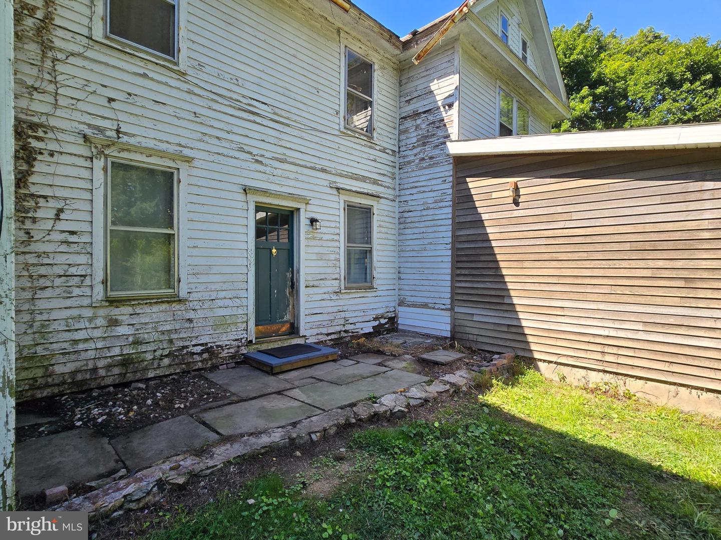 105 Browns Dr Property Photo 17
