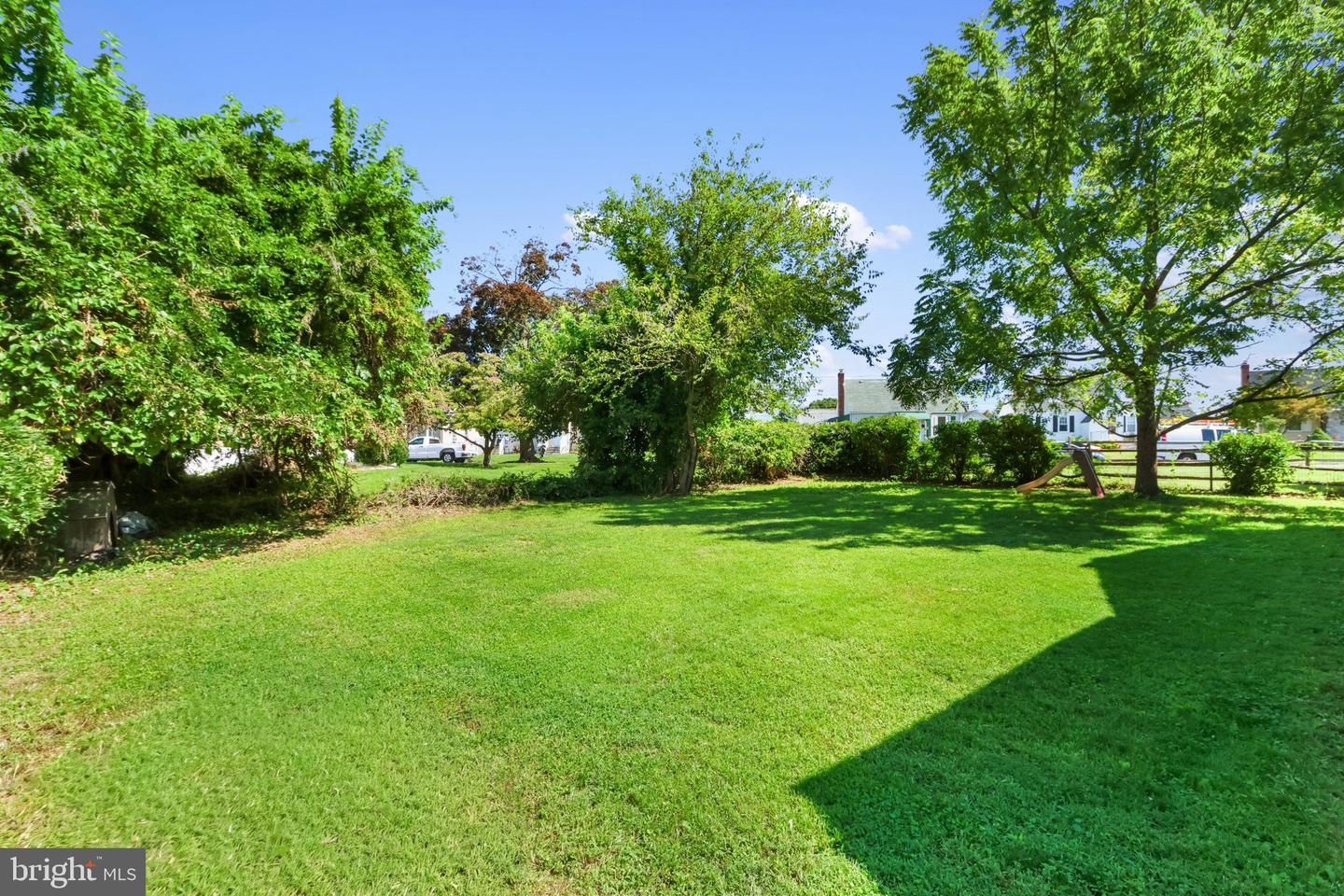 1740 Bayard St Property Photo 3