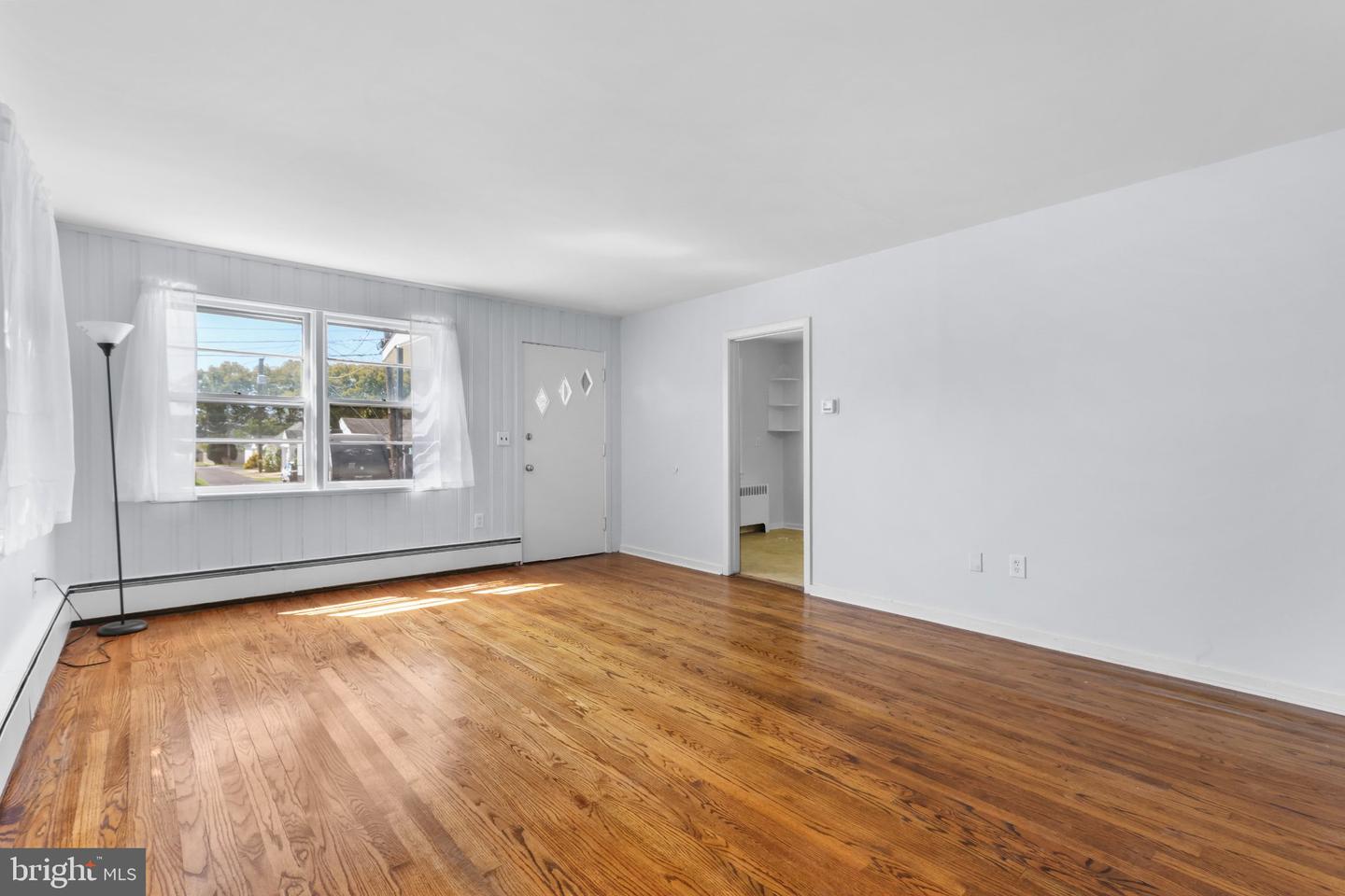 1740 Bayard St Property Photo 9
