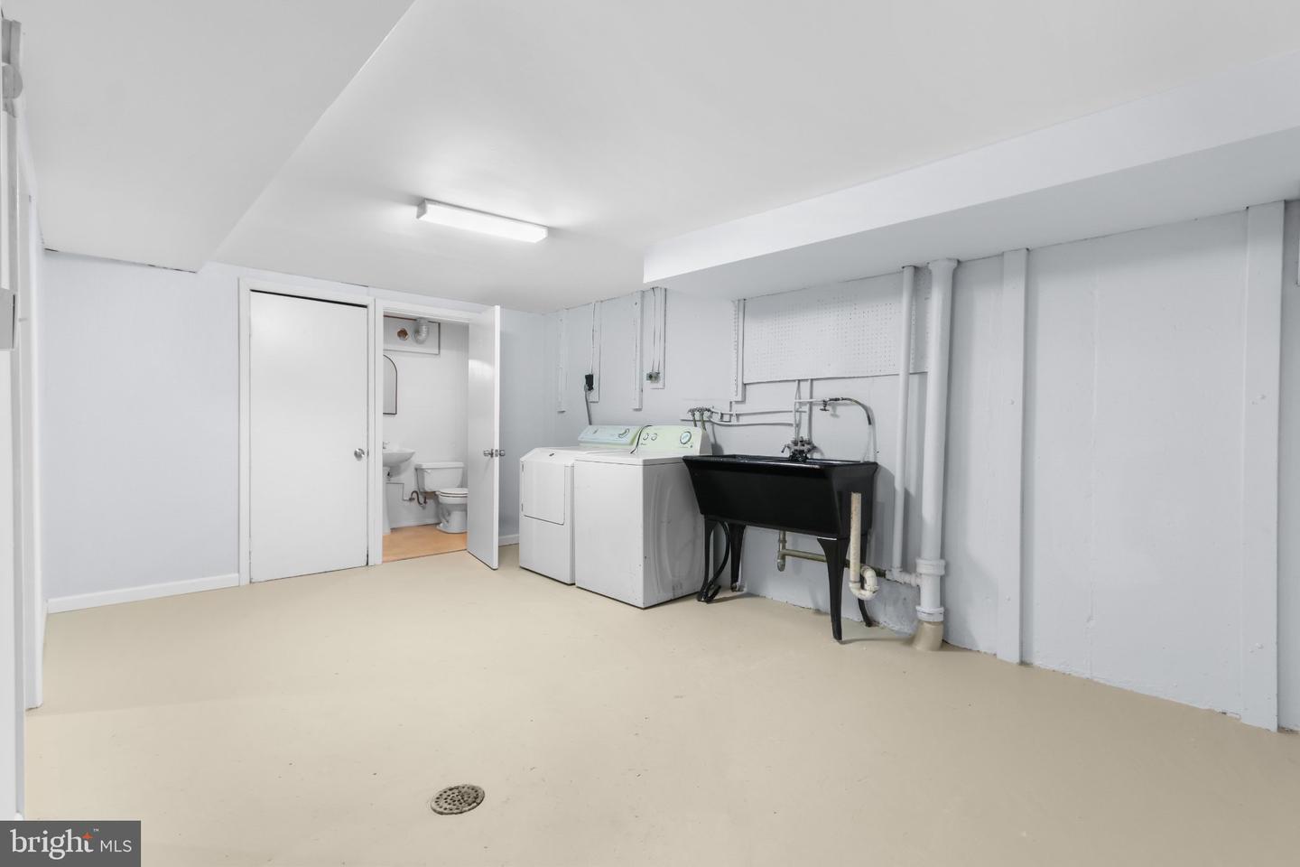 1740 Bayard St Property Photo 33