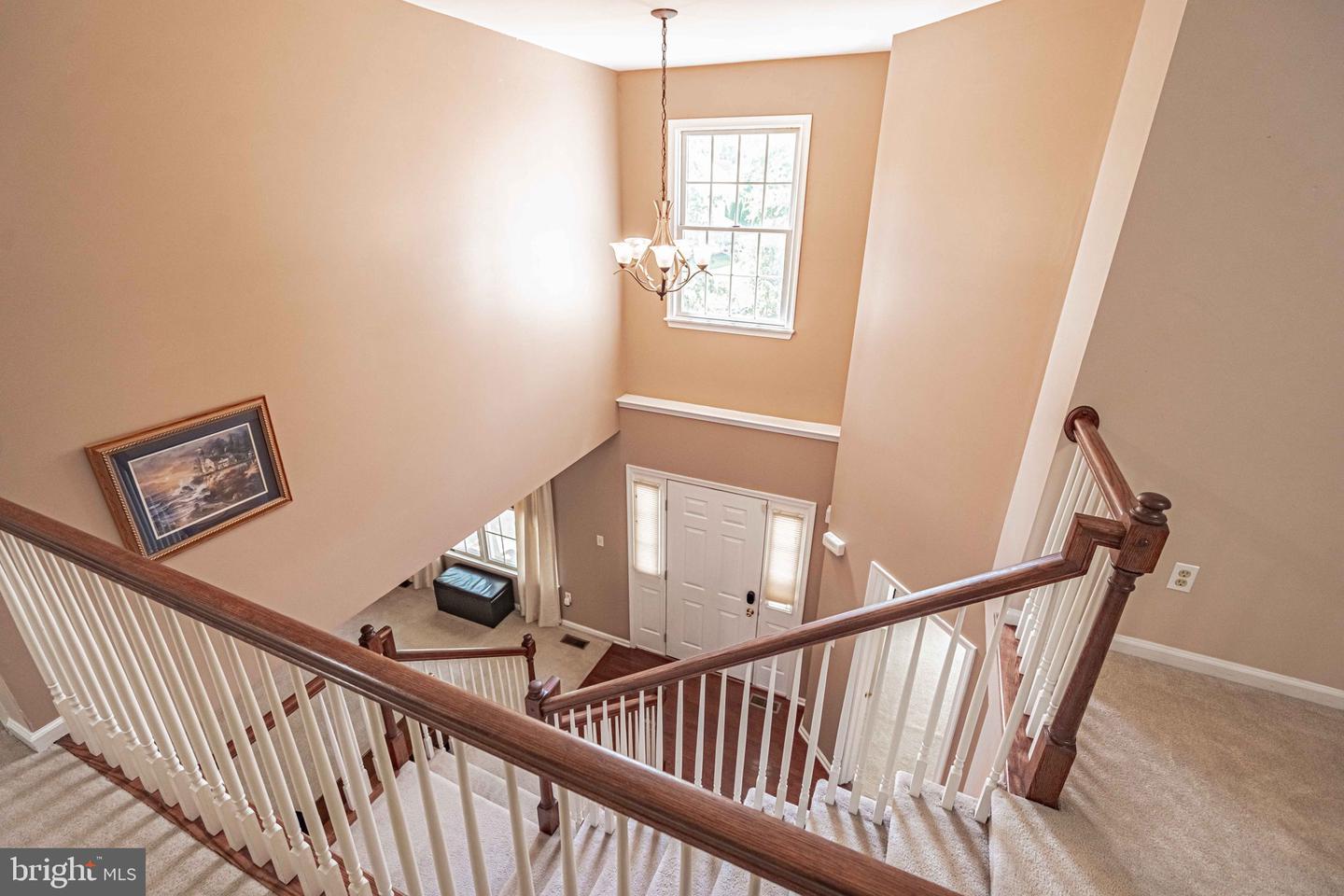 25 Grist Mill Ln Property Photo 8