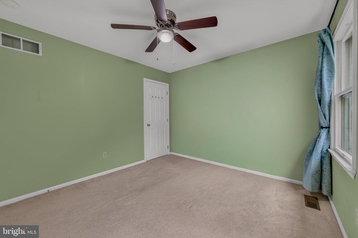 4945 Charles St Property Photo 43
