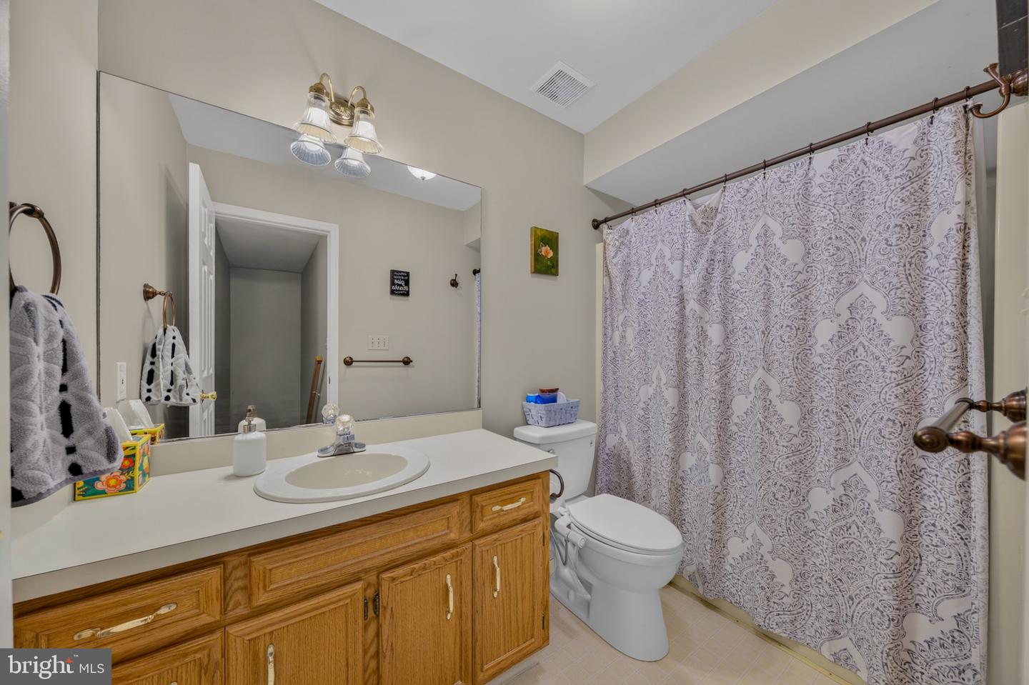 4945 Charles St Property Photo 45