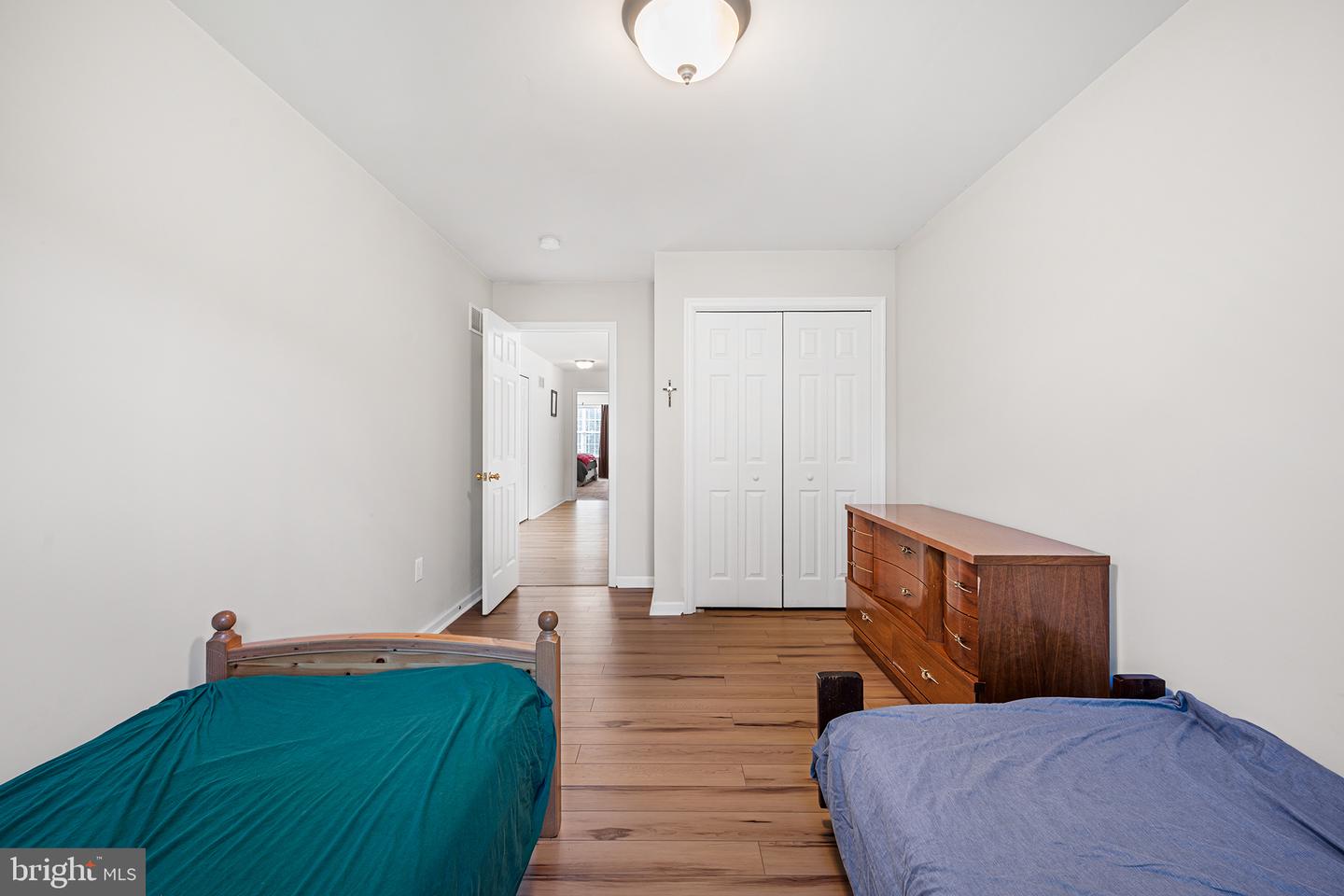 1537 Crest Park Ct Property Photo 22