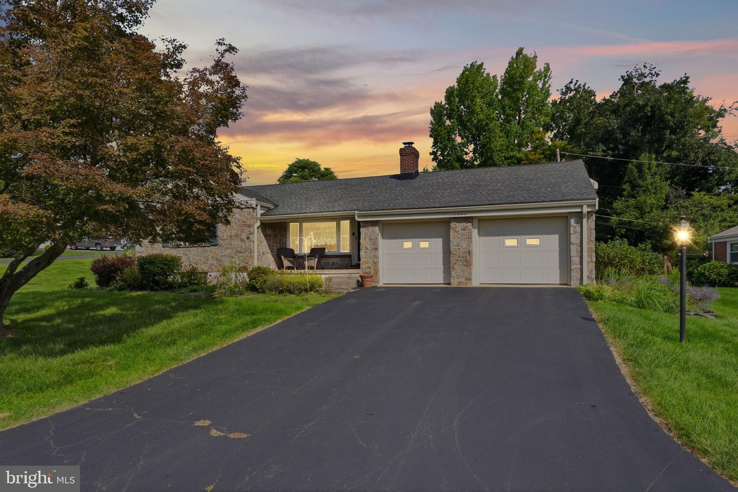 1444 Wynnewood Dr Property Photo 1