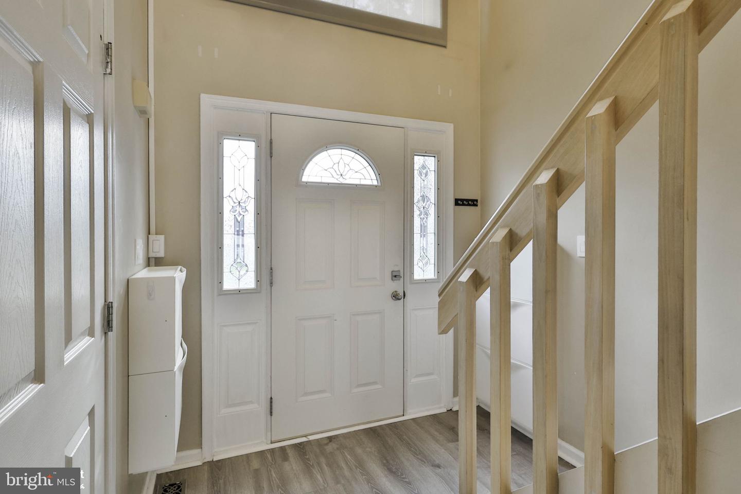 340 Avon St Property Photo 5