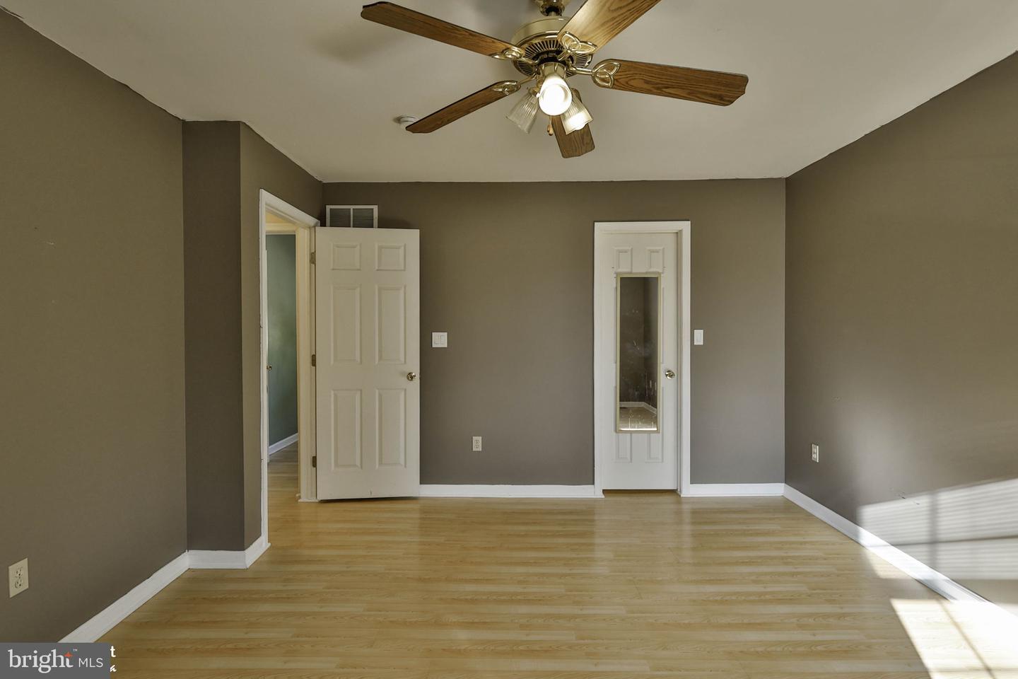 340 Avon St Property Photo 42