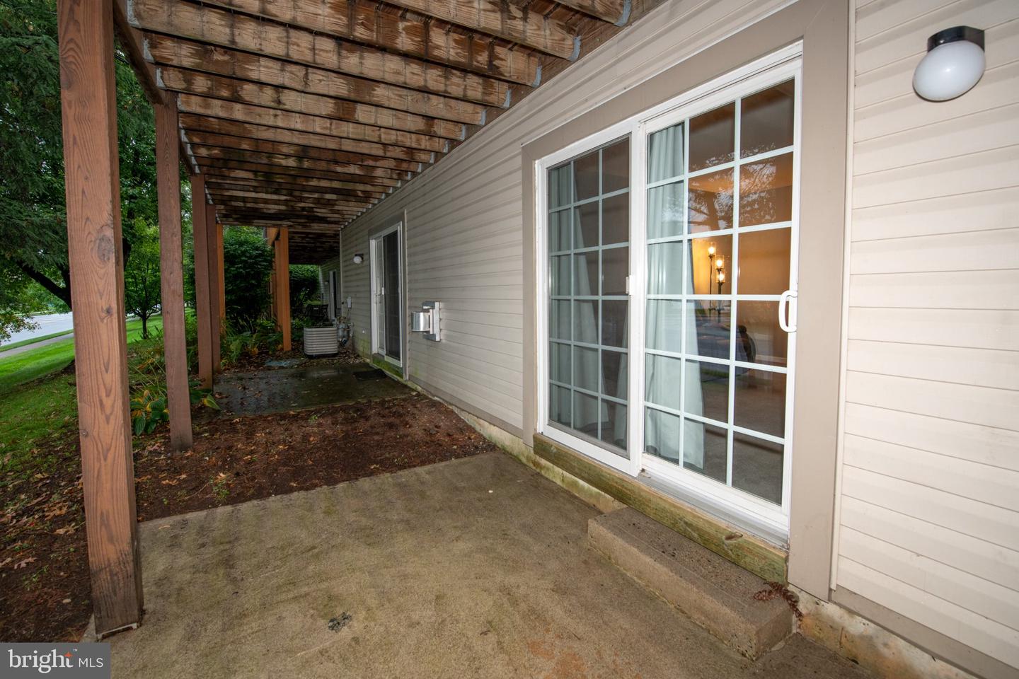 2753 Red Oak Cir Property Photo 29