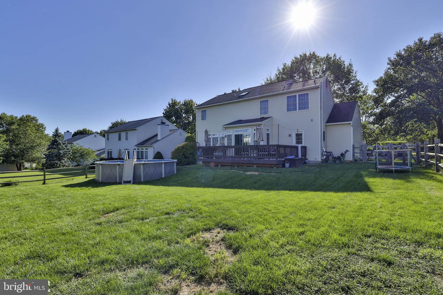 3155 10th St Property Photo 64