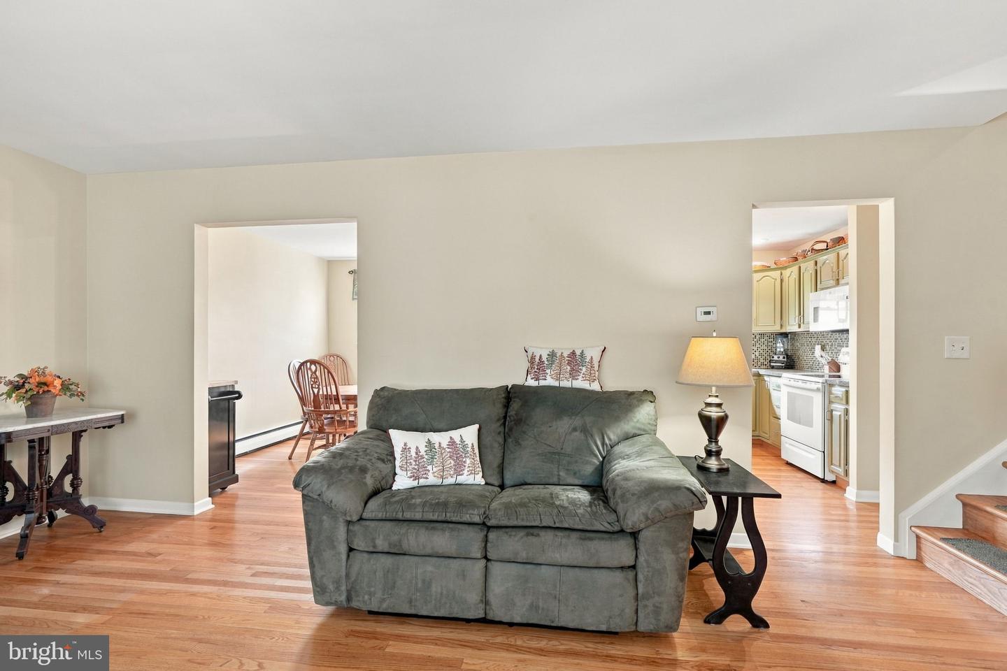 1543 Stoke Park Rd Property Photo 24