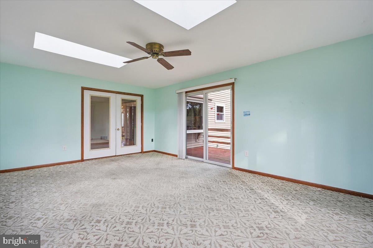 714 Lexington Rd Property Photo 30