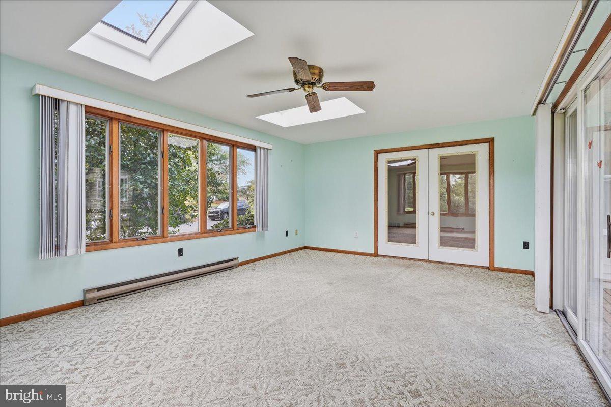 714 Lexington Rd Property Photo 31