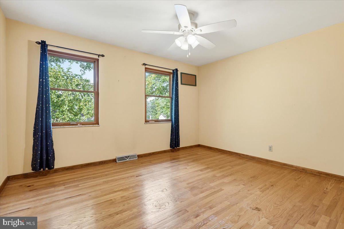 714 Lexington Rd Property Photo 37