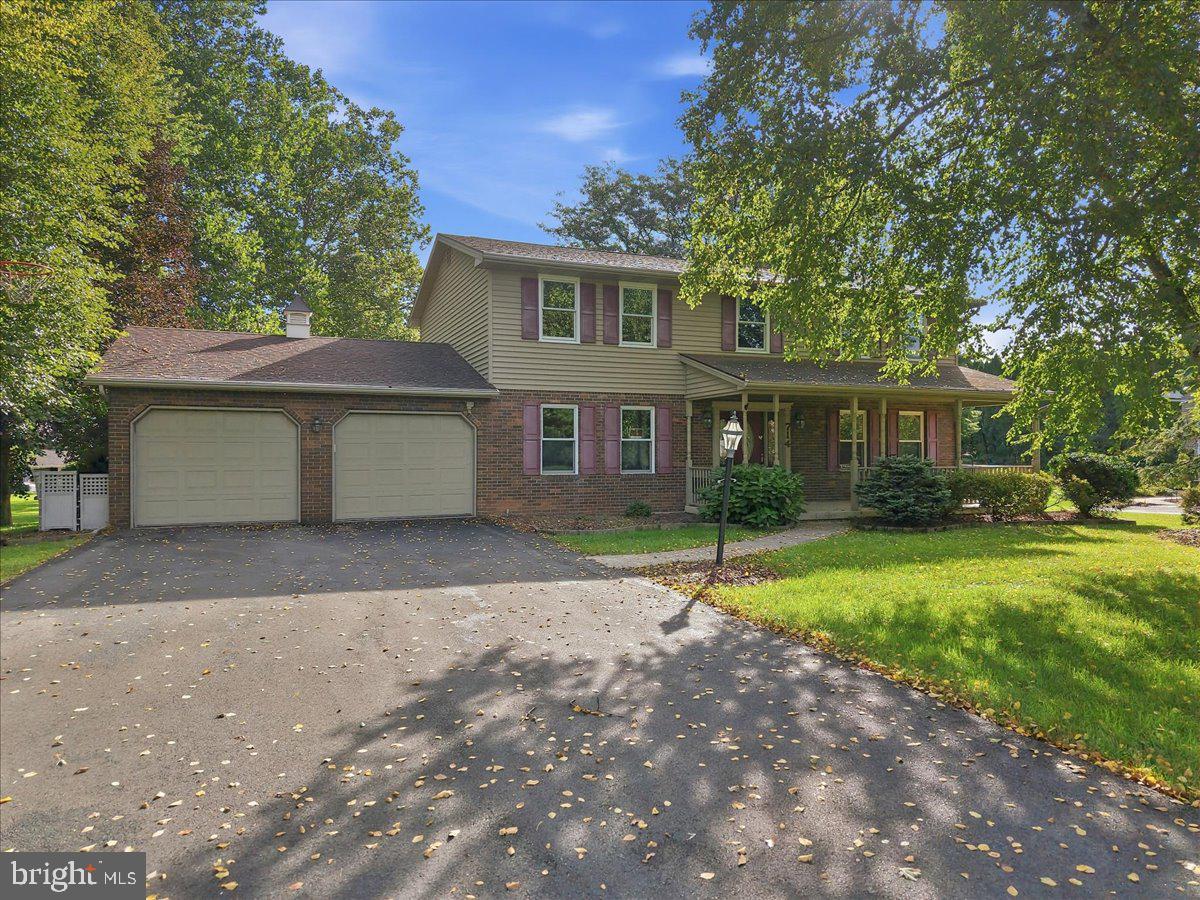 714 Lexington Rd Property Photo 57