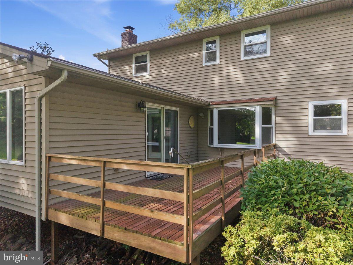 714 Lexington Rd Property Photo 61