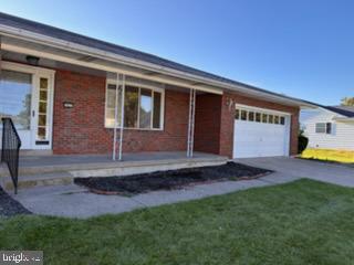 2433 High Point Dr Property Photo 6