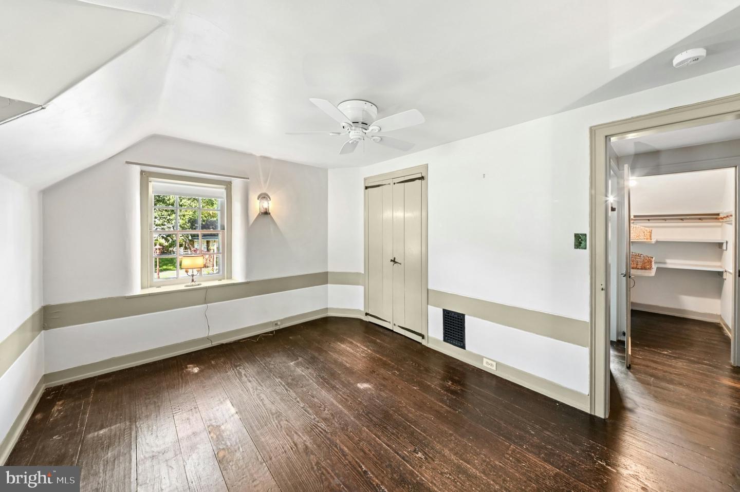 1807 Apple Tree Ln Property Photo 32