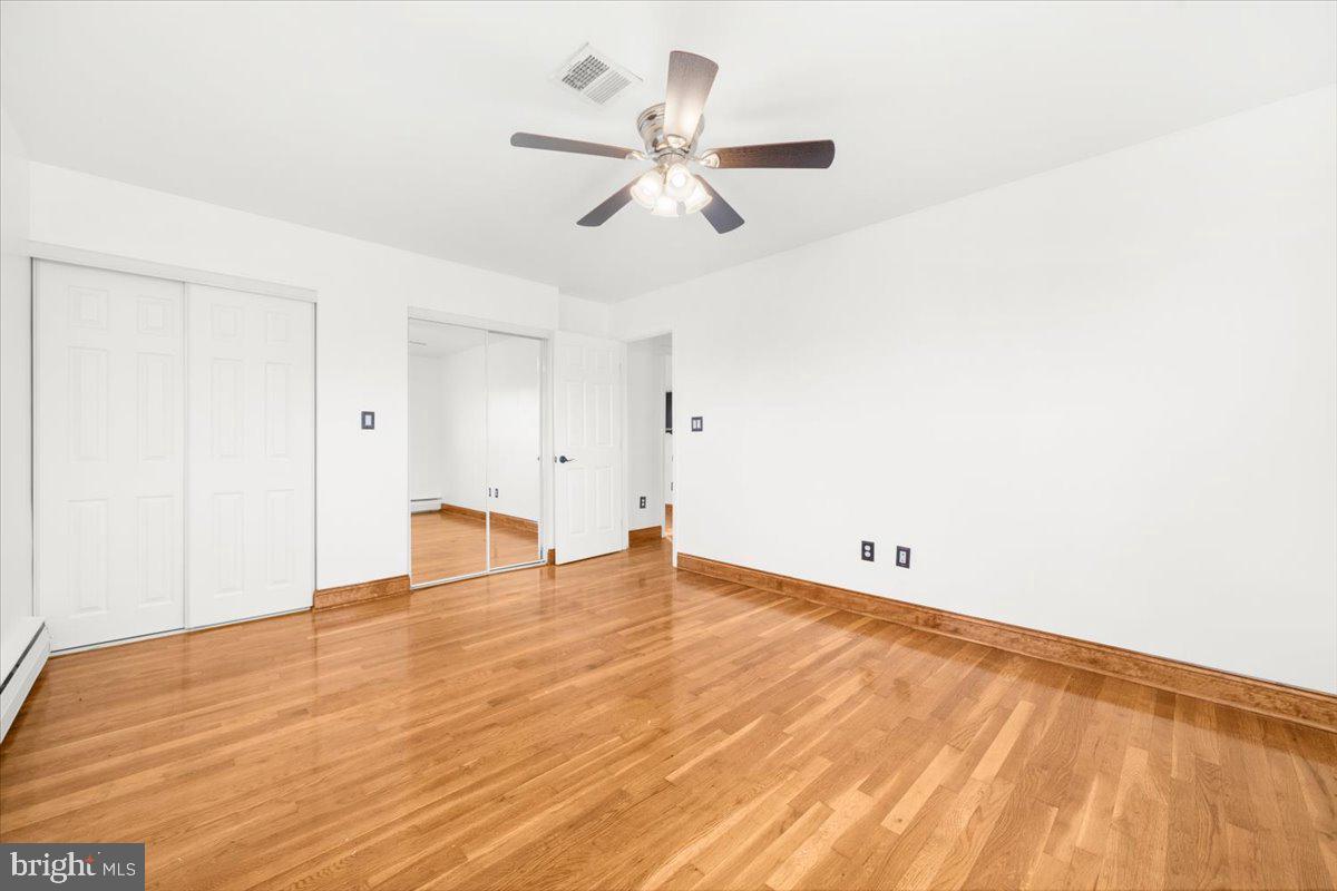 988 N Hoch Rd Property Photo 13