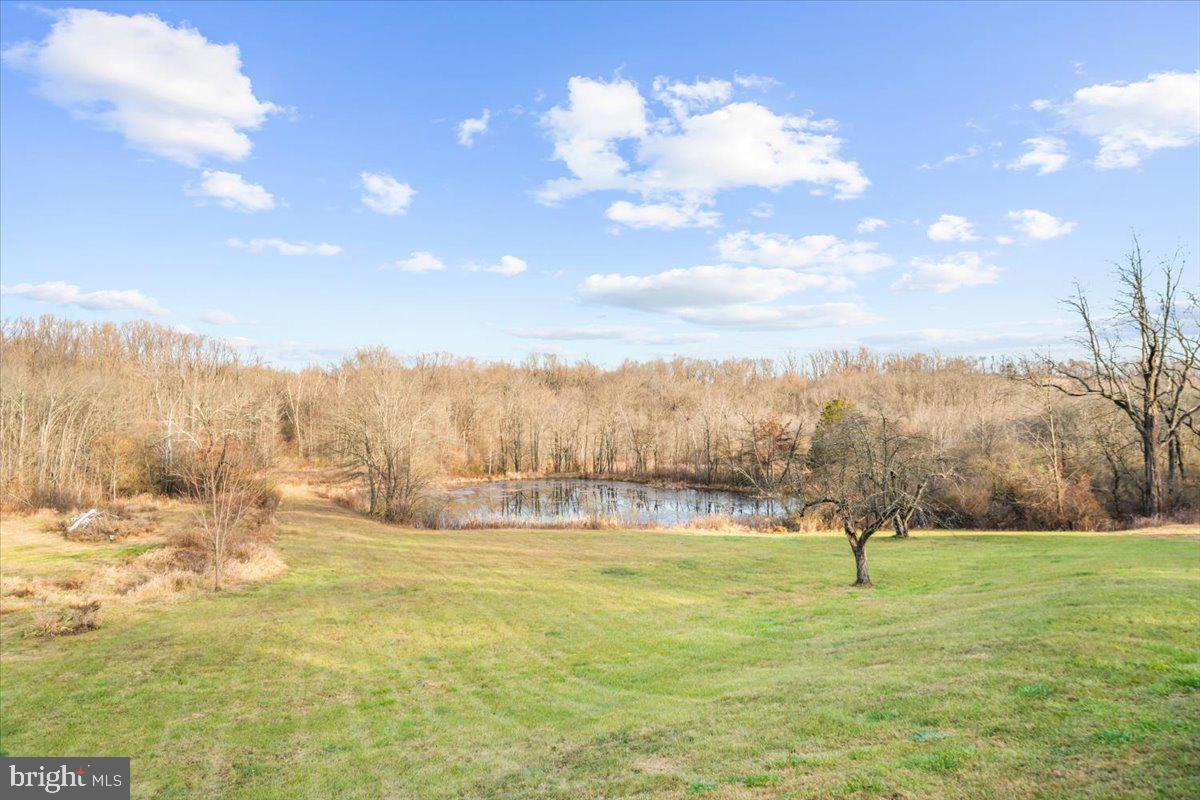 988 N Hoch Rd Property Photo 26