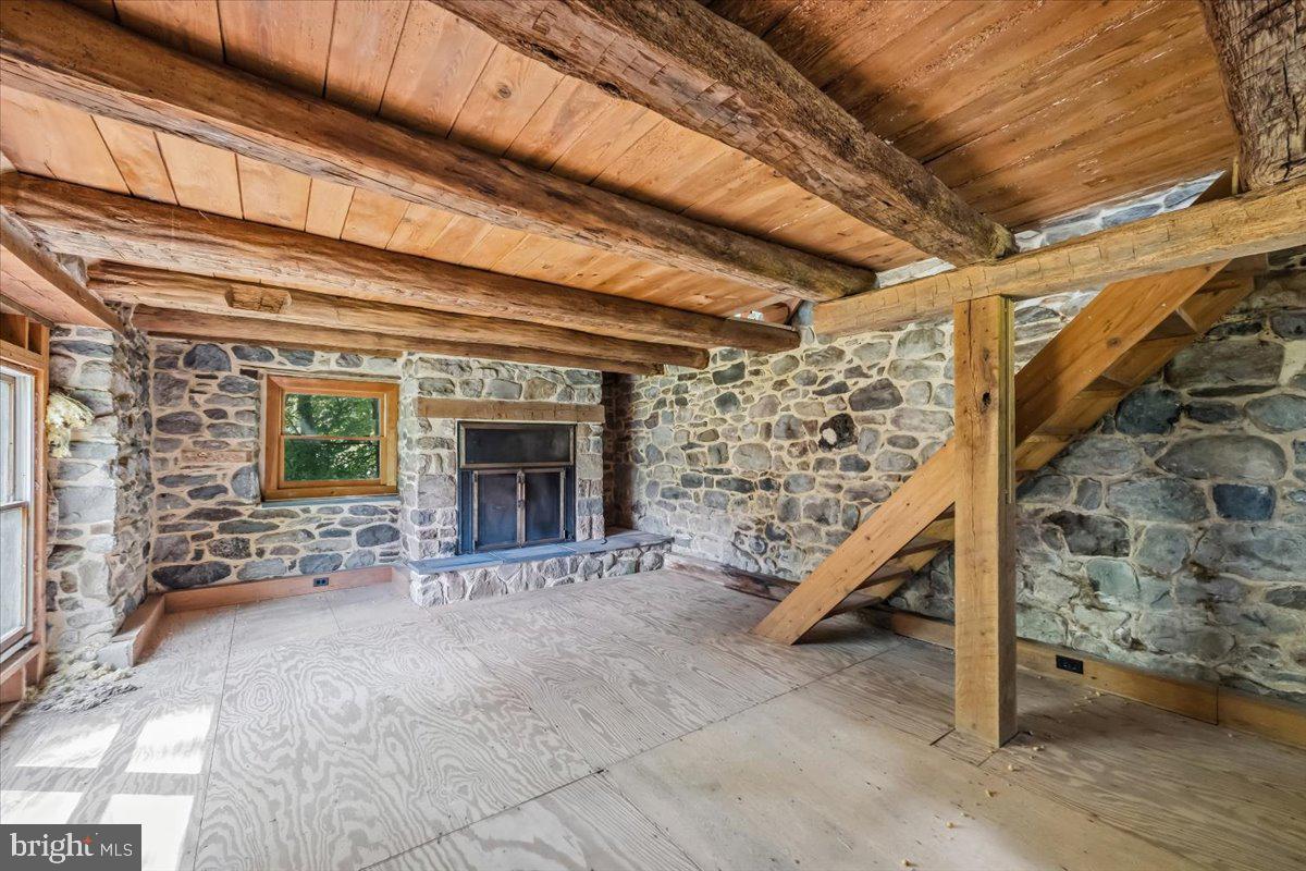 1168 Mount Pleasant Rd Property Photo 35