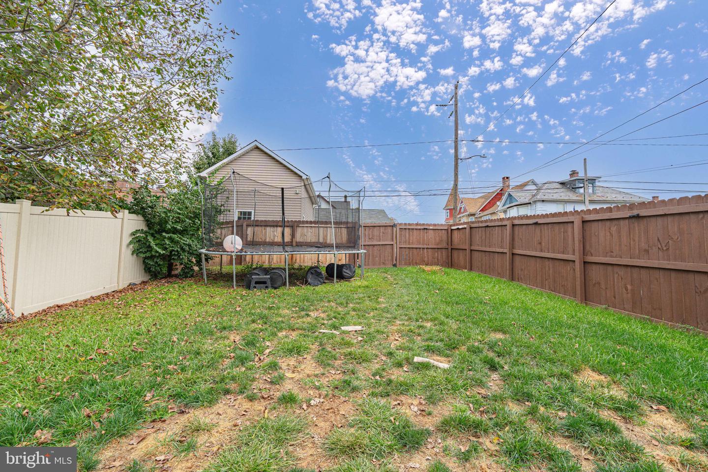 1703 Main St Property Photo 47